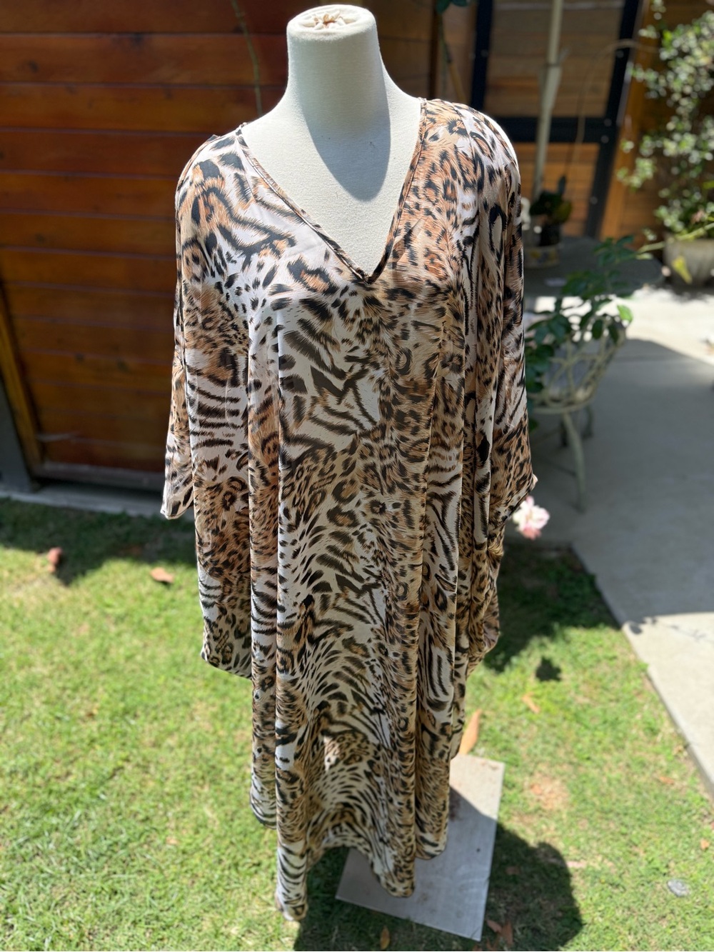 Leopard Print V-Neck Maxi Dress in Brown